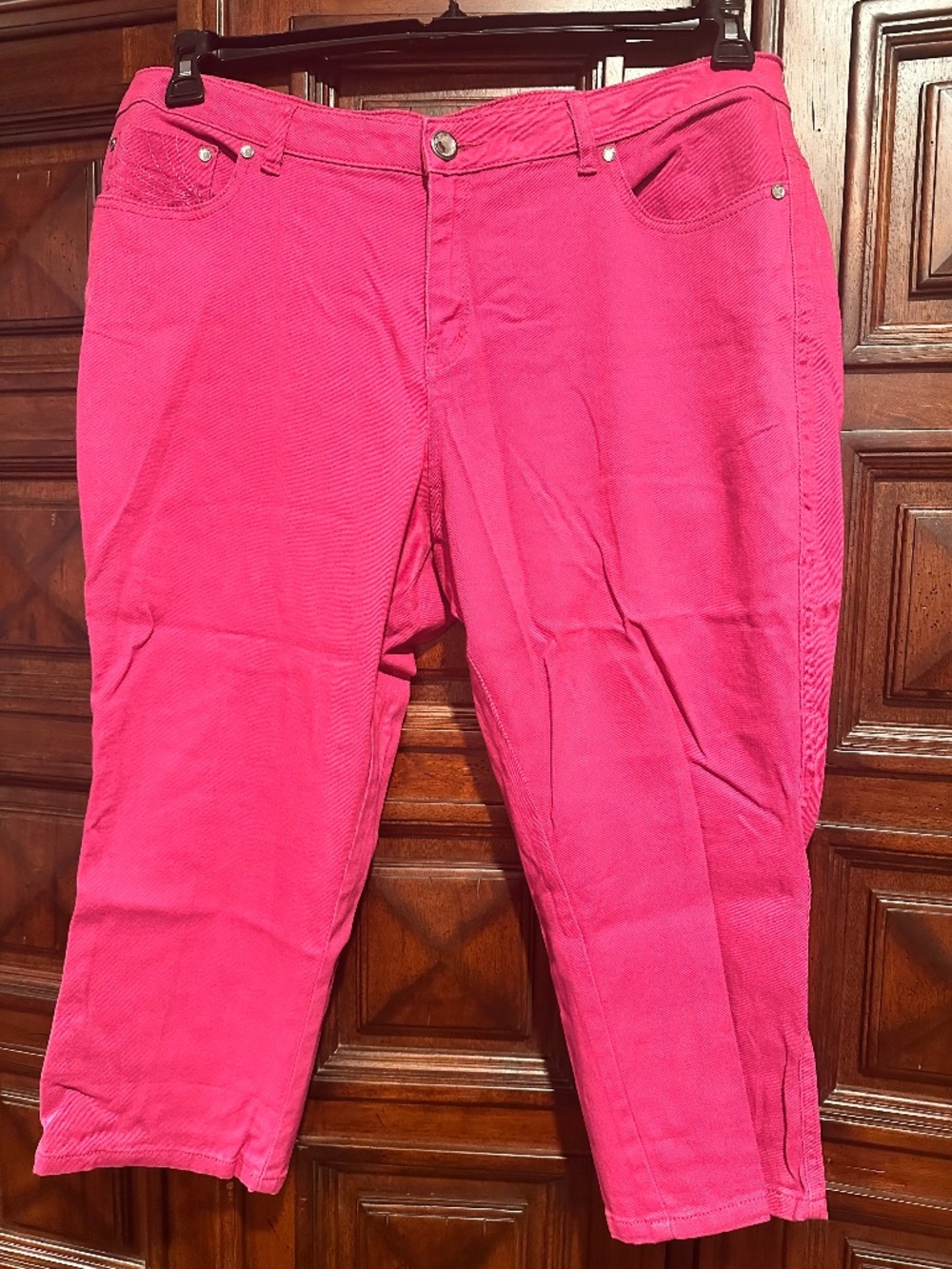 Faded Glory size 20W Berry Pink denim stretchy Jeans Rhinestones & Silver Studs